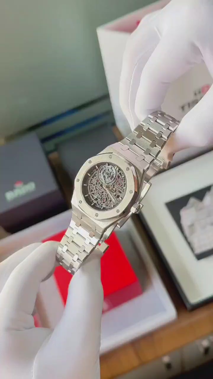 Audemar_s  Piguet Royal Oak Jumbo Extra-Thin Openworked silver Black