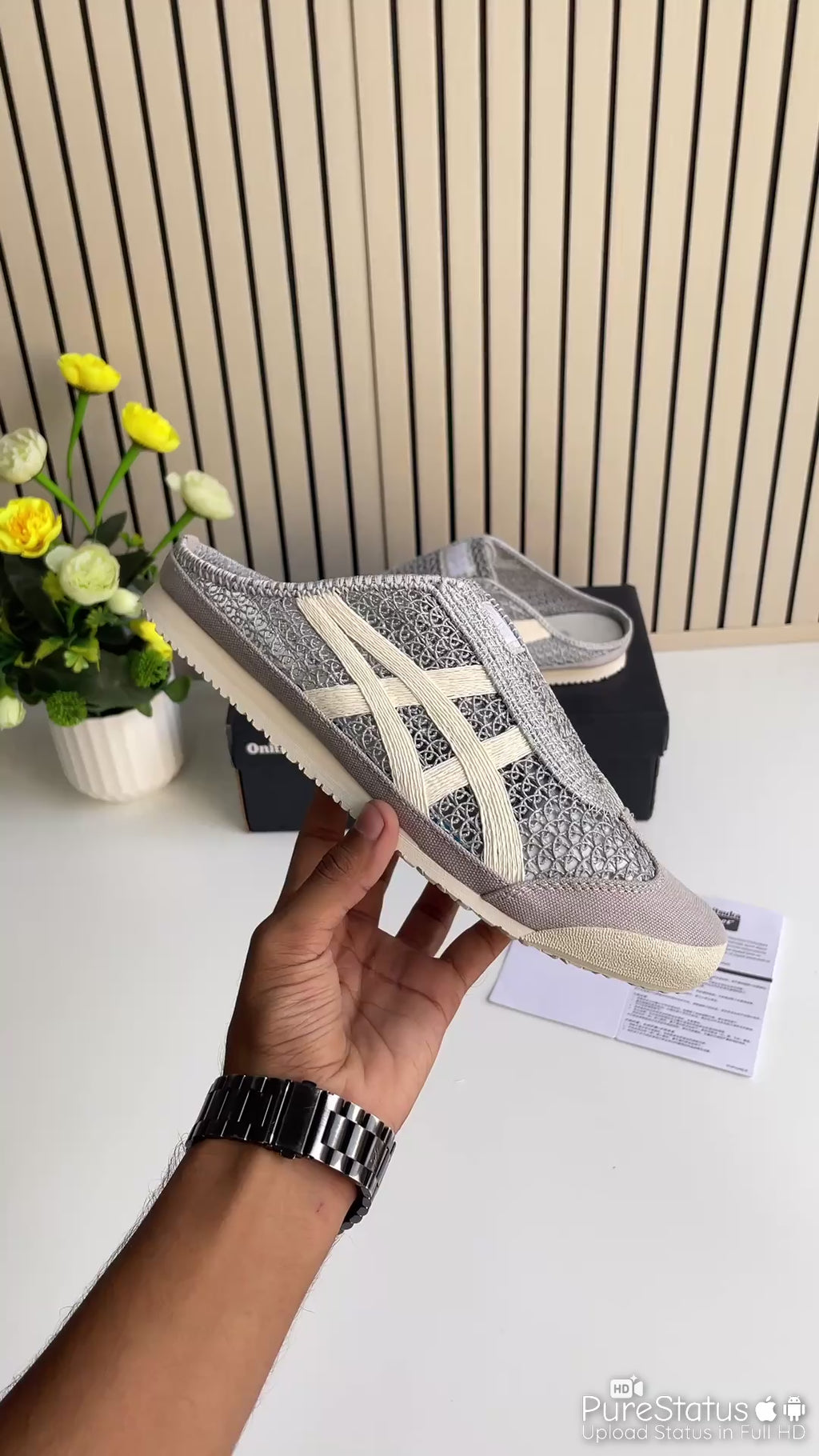 Onitsuk_a Tiger Mexico 66 Sabot Silver Cream