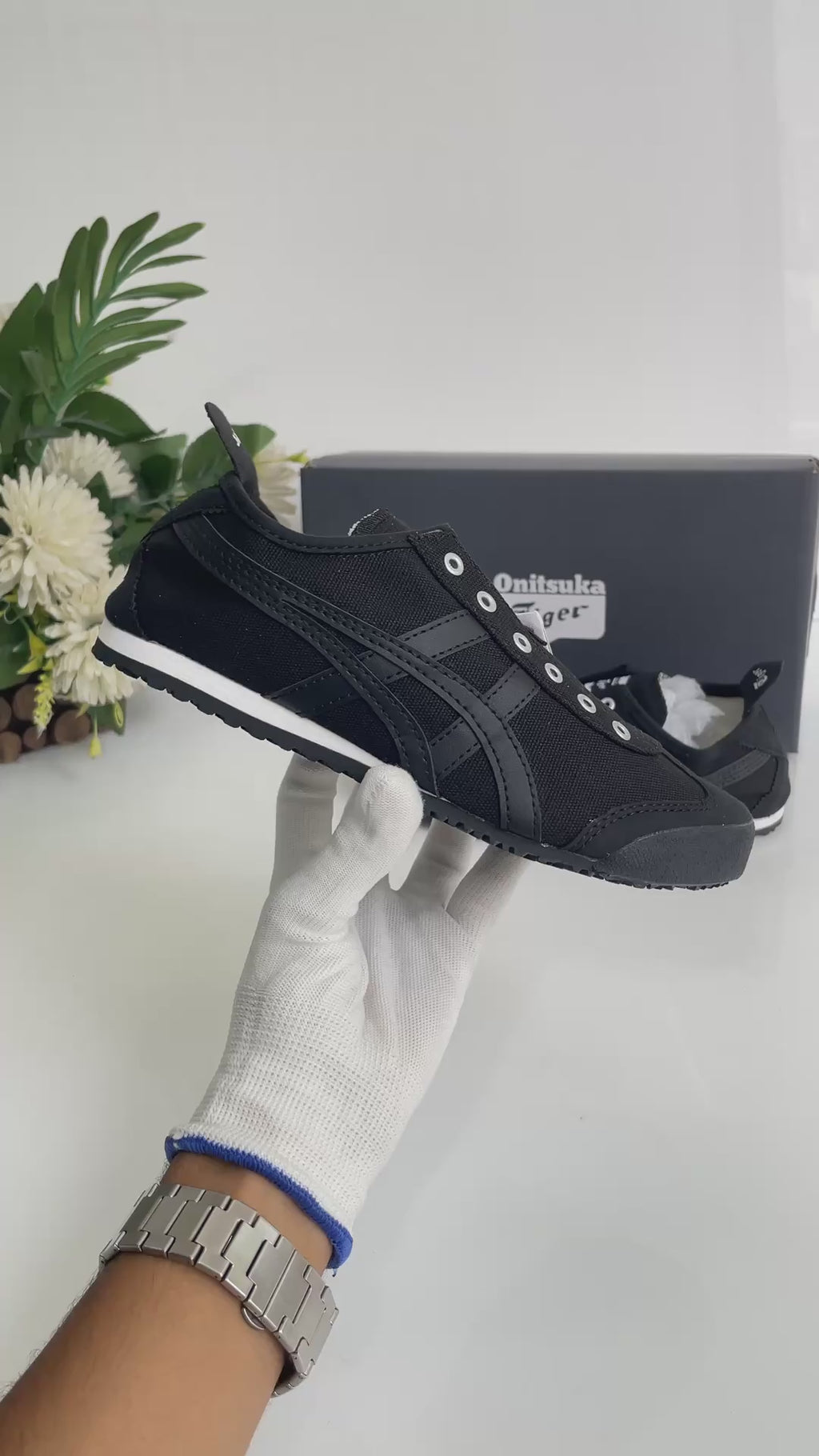 Onitsuk_a Tiger Mexico 66 Slip On Black