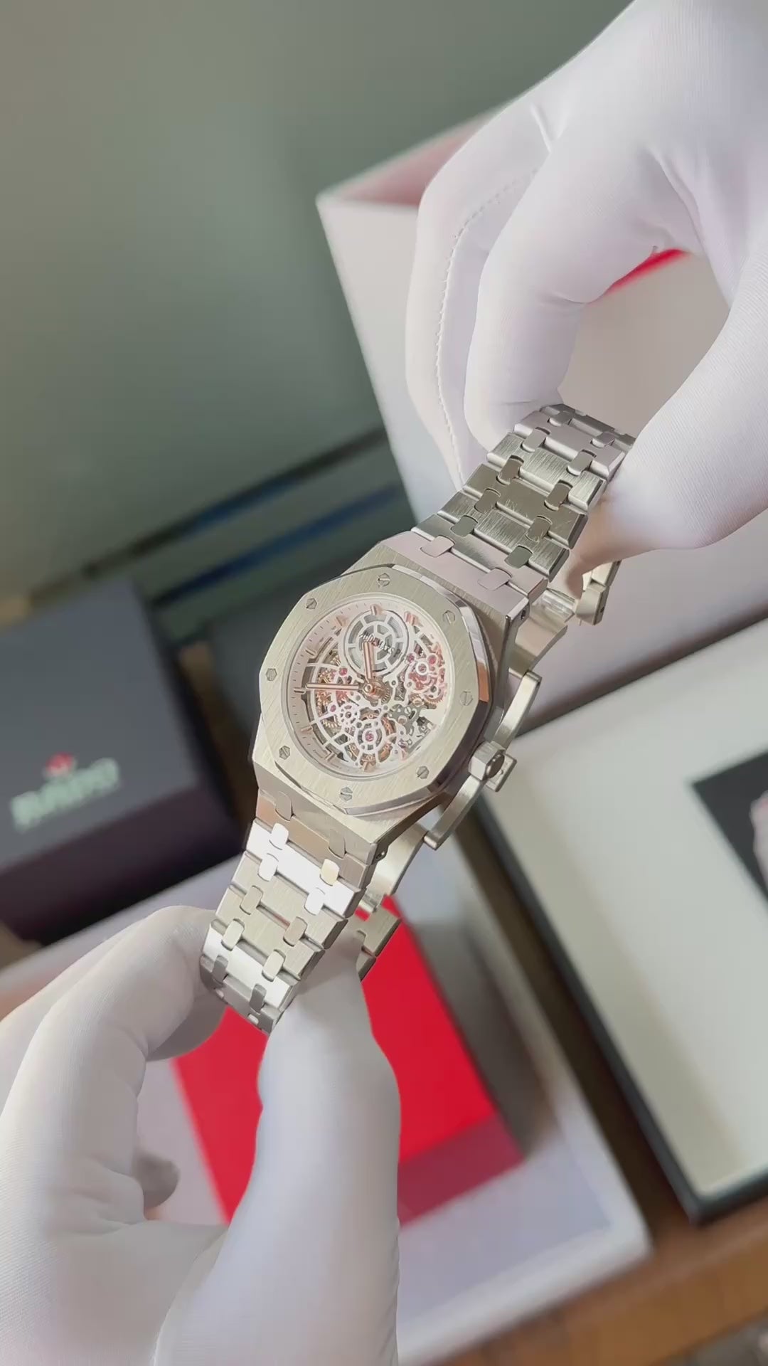 Audemar_s Piguet Royal Oak Jumbo Extra-Thin Openworked Silver -White