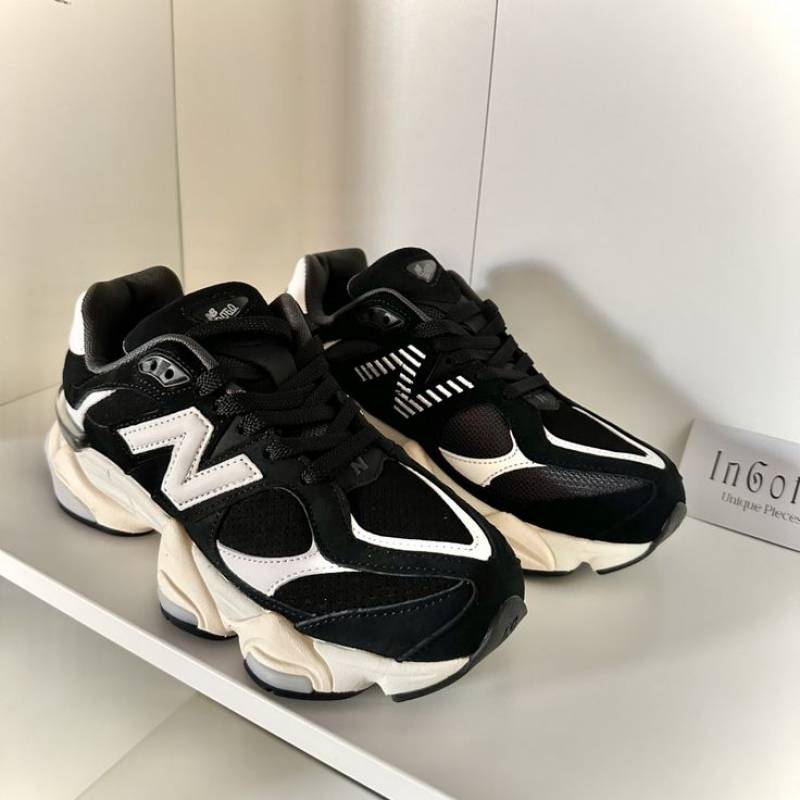NB 9060 Black White