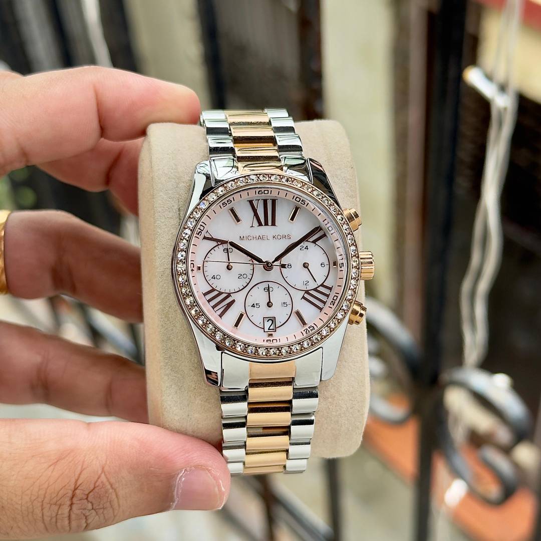 Michae_el Kors Lexington Chronograph womens 2 ton copper white