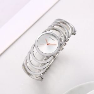 Calvi_n kleii_n Banglesilver white