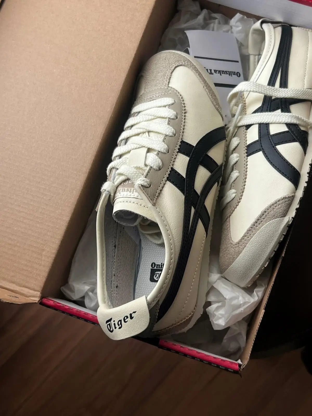 Onitsuk_a Tiger Mexico 66 Ivory Birch Black
