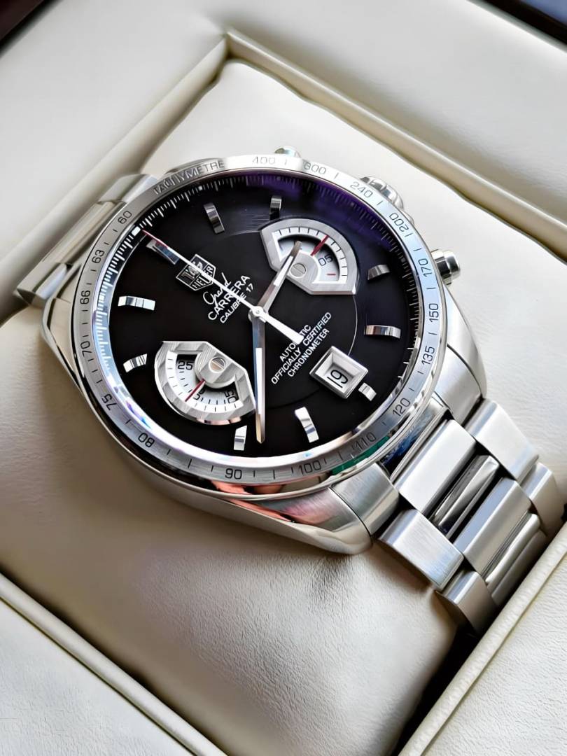 Tag Heue_r Carrera Caliber 17 Silver Black