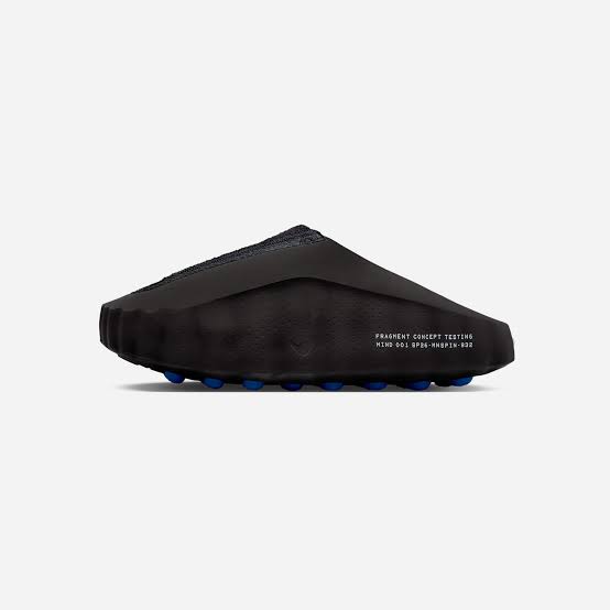 Nik_e Mind 001 x Fragment Black