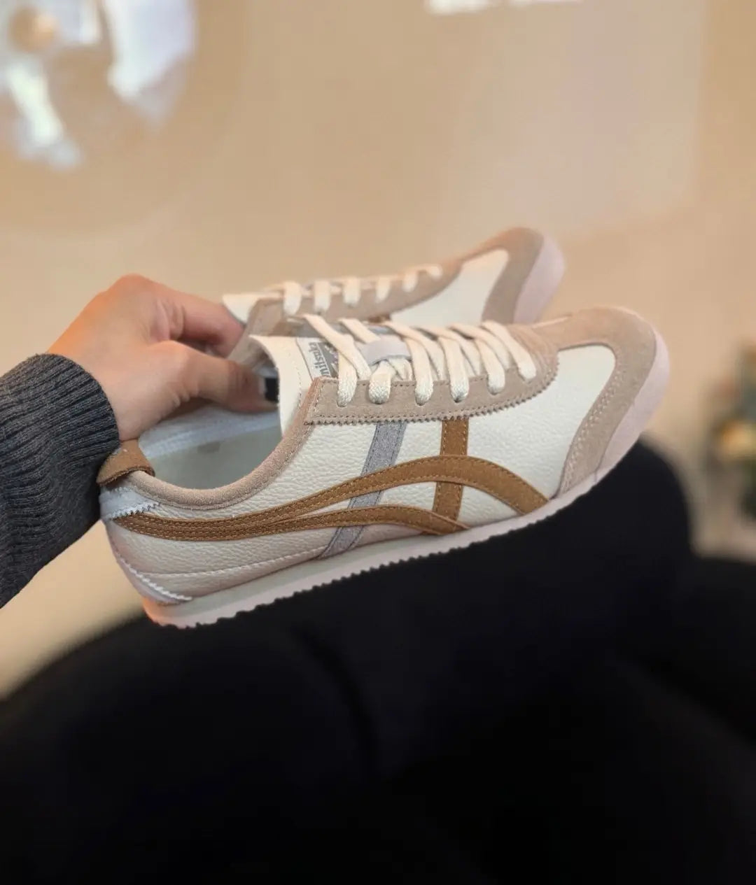 Onitsuk_a Tiger Mexico 66 Cream Khaki Carbon