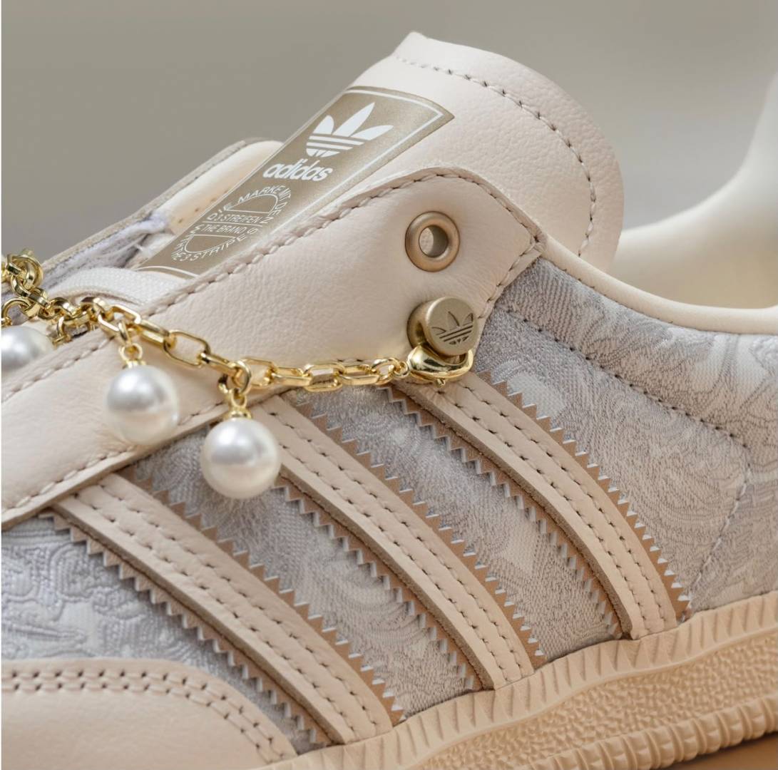ADIDA_S SAMBA OG CLOVER DESERT PEARL