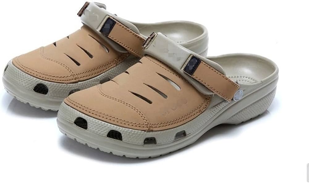 Crocs Yukoon Clogs Beige
