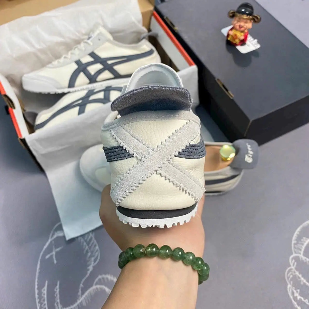 Onitsuk_a Tiger Mexico 66 Beige Navy